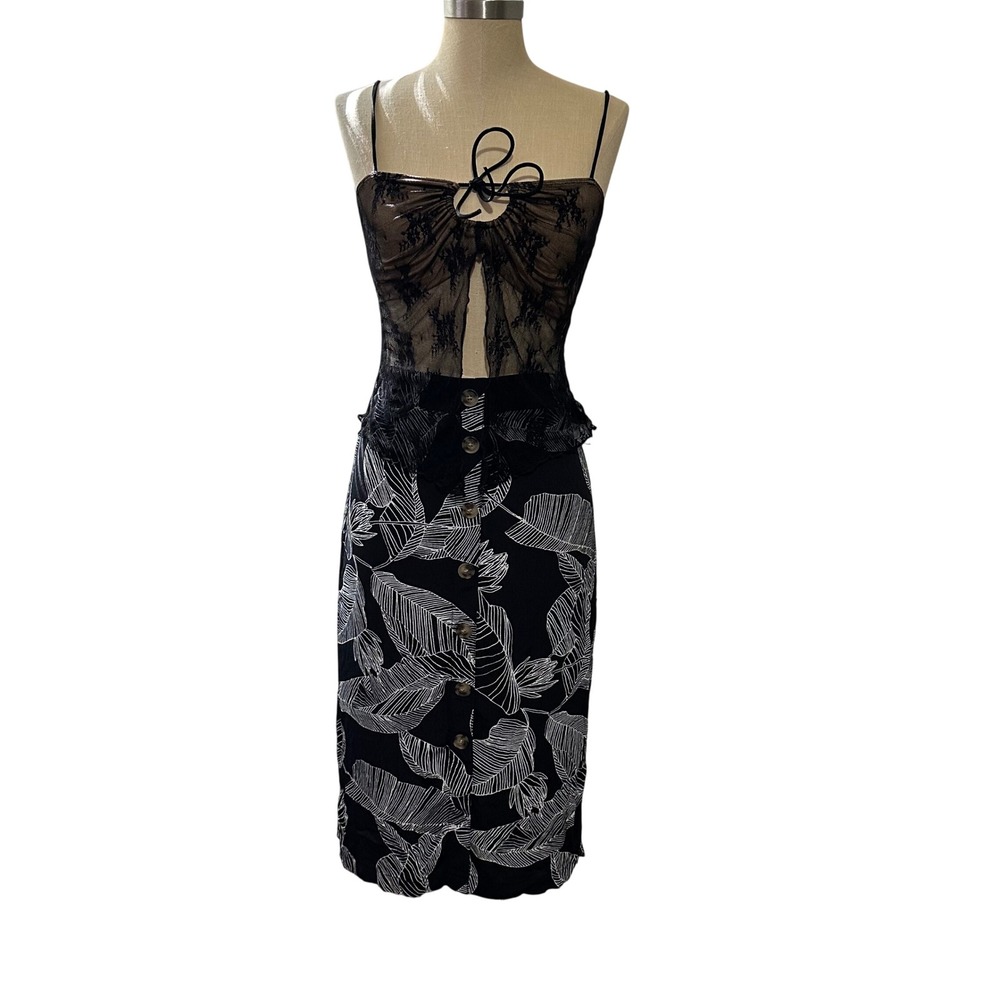 Express Leaf Print midi Skirt size XS Black and white